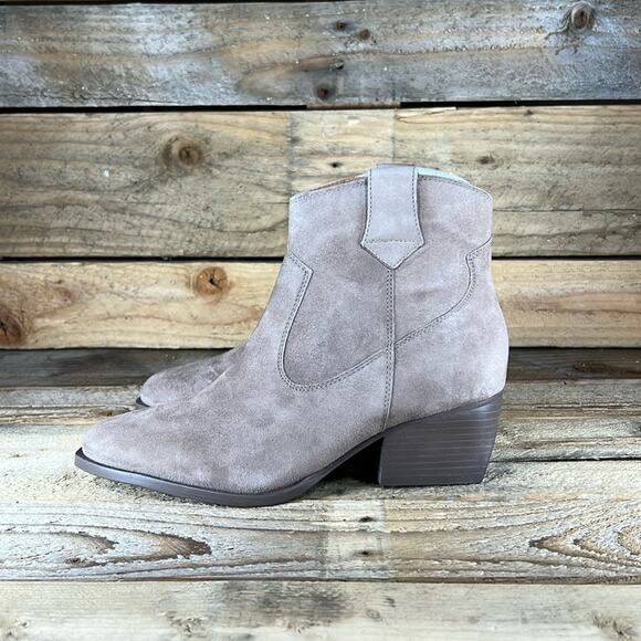 Seychelles Upside Western Bootie - Taupe Suede - 6 - New without box - Picture 1 of 8